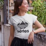 Vértescsúcs Női Póló