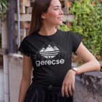 Gerecsecsúcs Női Póló